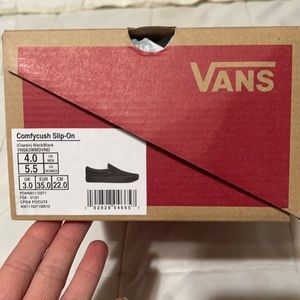 Brand new vans comfycush slip on classic black